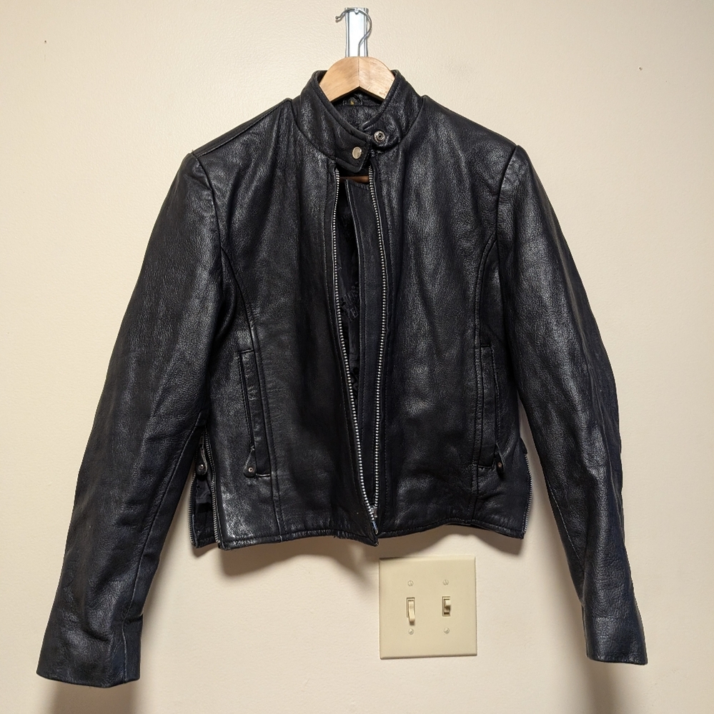 Classic Black Leather Biker Jacket - Women's